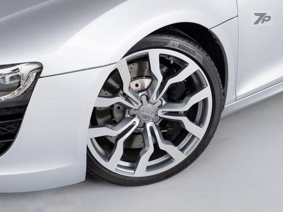 AUDI R8 5.2 FSI QUATTRO SPYDER V10 40V GASOLINA 2P R-TRONIC